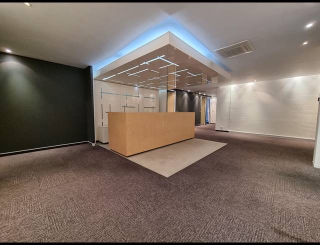 911M² OFFICE TO LET IN TYGERFALLS